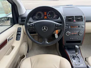 Mercedes-Benz A 200 Elégance **Automat**