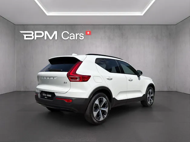 VOLVO XC40 B4 Benzin Mild Hybrid Plus Dark DCT