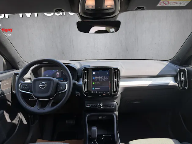 Volvo XC40 B4 Benzin Mild Hybrid Plus Dark DCT