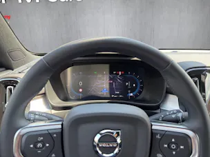 Volvo XC40 B4 Benzin Mild Hybrid Plus Dark DCT