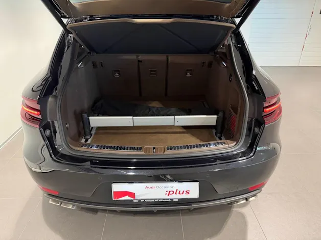 Porsche Macan Turbo PDK