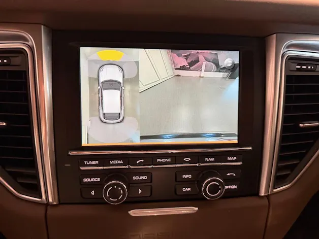 Porsche Macan Turbo PDK