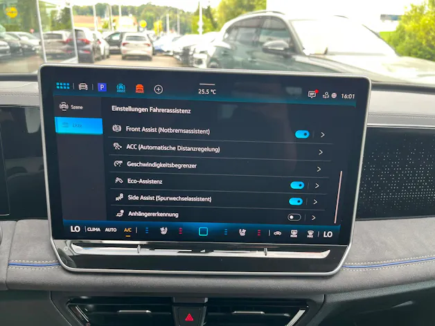 VW Tiguan 2.0 TSI DSG R-Line 4Motion