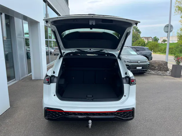 VW Tiguan 2.0 TSI DSG R-Line 4Motion
