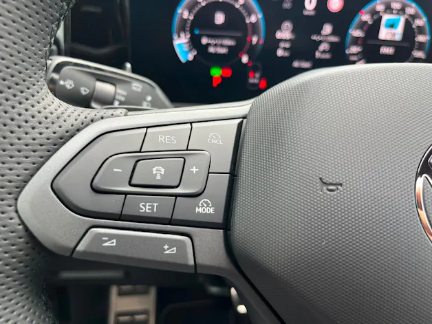 VW Tiguan 2.0 TSI DSG R-Line 4Motion