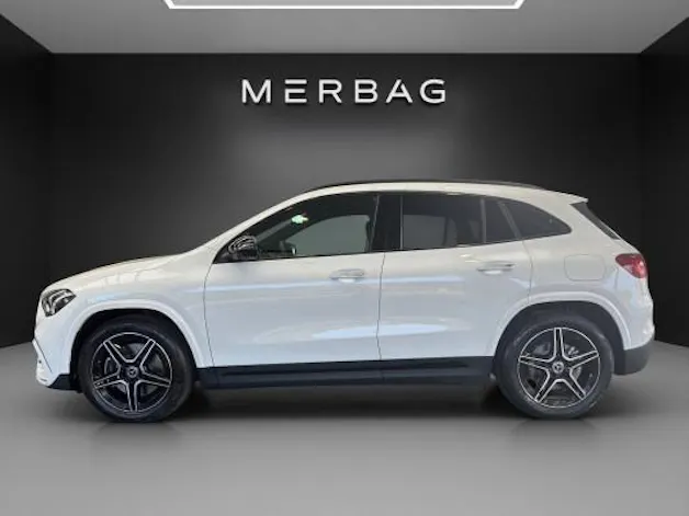 Mercedes-Benz GLA 250 4Matic Swiss Star