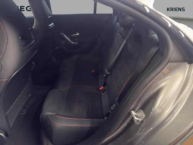 Mercedes-Benz CLA 35 4M - AMG / 360 Grad Kamera / Standheizung / Panorama-Dach