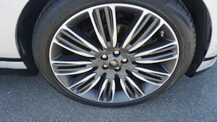 Land Rover RR Velar R-Dyn. P 300 HSE