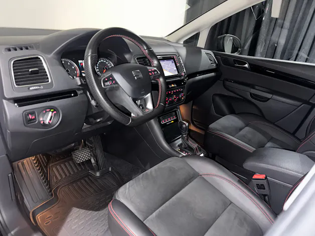 SEAT Alhambra 2.0 TSI FR Line DSG | 7Sitzer | AHK 2200Kg |