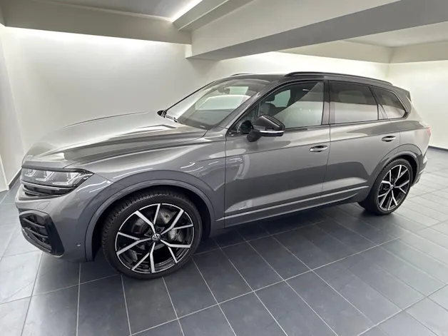 VW Touareg 3.0 TDI R-Line ''inkl. AHK & Standheizung''