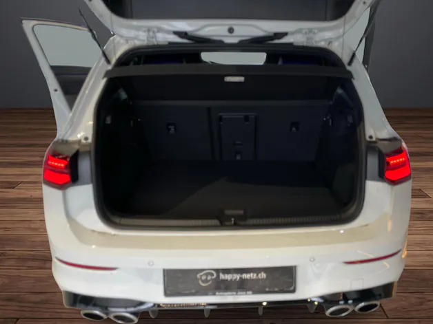 VW Golf VIII 2.0 TSI R Performance DSG 4motion