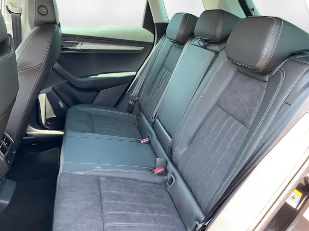 SKODA Karoq 2.0 TDI CR Dynamic 4x4 DSG
