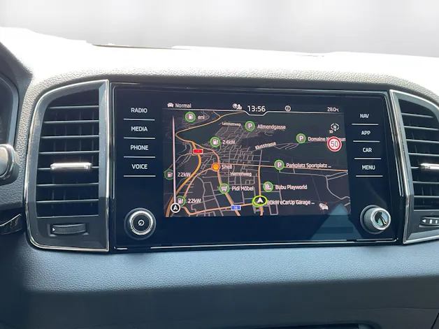 SKODA Karoq 2.0 TDI CR Dynamic 4x4 DSG