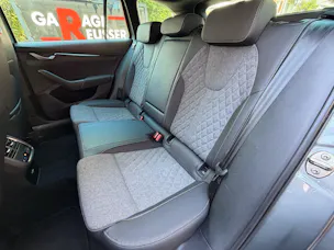 Škoda Octavia Combi 2.0 TDI 150 PS Sportline *** 5 JAHRE SKODA WERKSGARANTIE ***