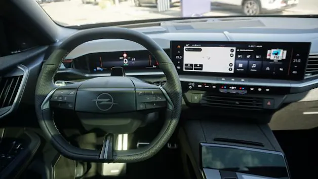 Opel Grandland El. 73kWh Ul 4W
