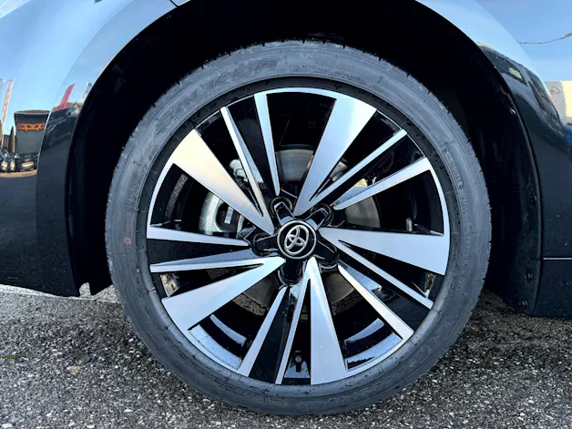 Toyota Corolla Cross 1.8 Trend e-CVT
