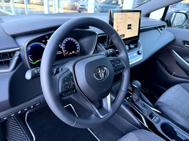 Toyota Corolla Cross 1.8 Trend e-CVT