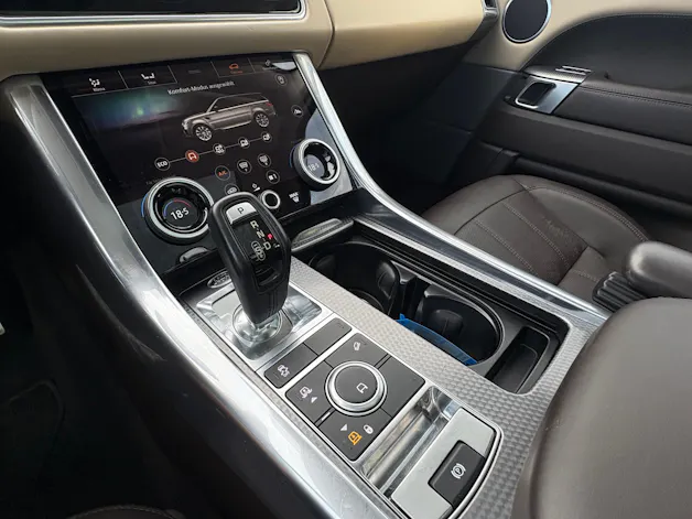 Land Rover Range Rover Sport 3.0 TDV6 HSE Dynamic Automatic