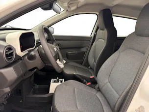 Dacia Spring Essential