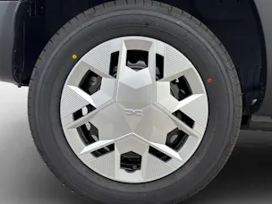 Dacia Spring Essential