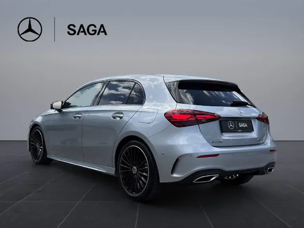 Mercedes-Benz A 220 AMG Line 4m
