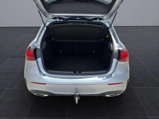 Mercedes-Benz A 220 AMG Line 4m