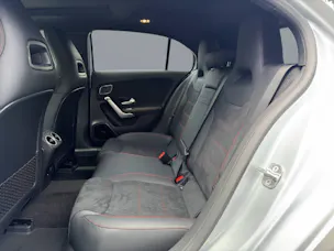 Mercedes-Benz A 220 AMG Line 4m