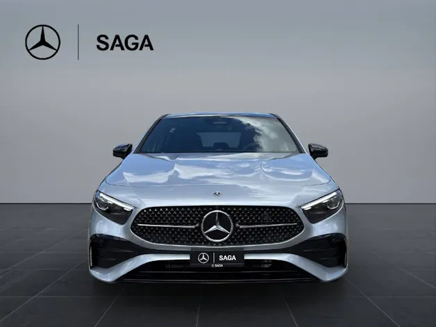 Mercedes-Benz A 220 AMG Line 4m