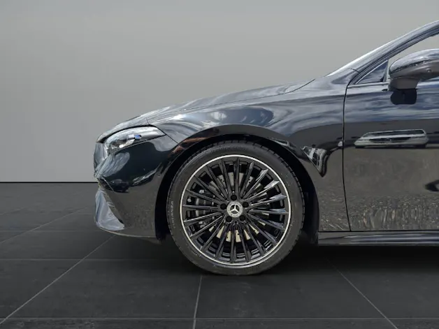 Mercedes-Benz A 250 AMG Line 4m