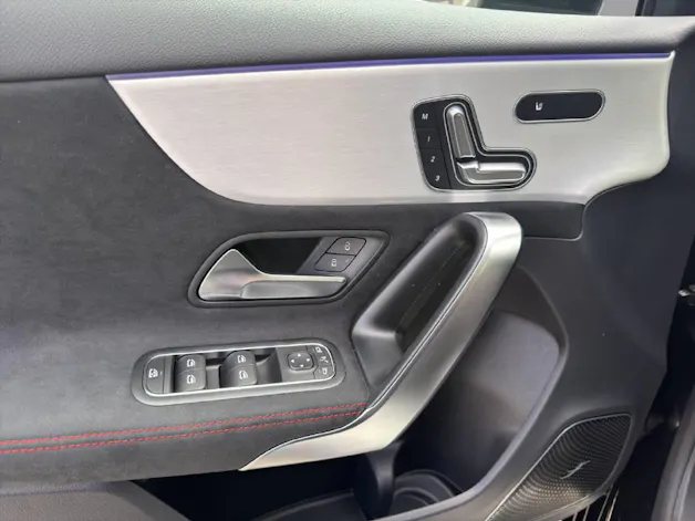 Mercedes-Benz A 250 AMG Line 4m