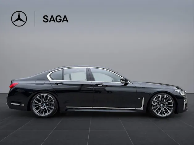 BMW 740d xDrive SAG