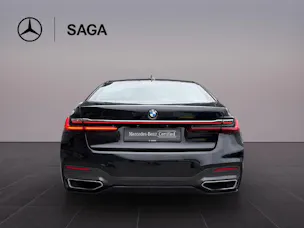 BMW 740d xDrive SAG