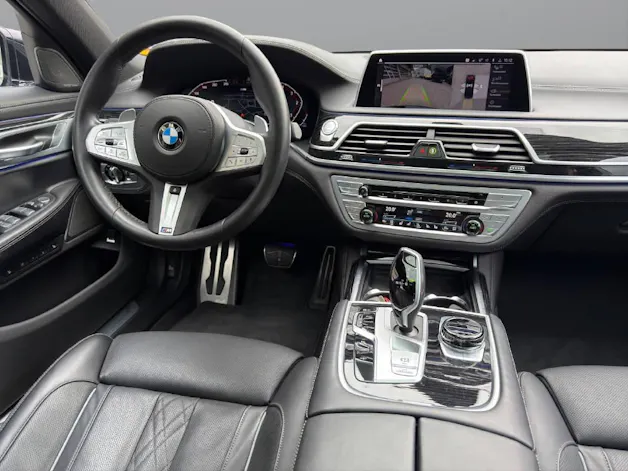BMW 740d xDrive SAG
