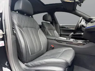 BMW 740d xDrive SAG