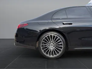Mercedes-Benz E 220 d AMG Line 4matic