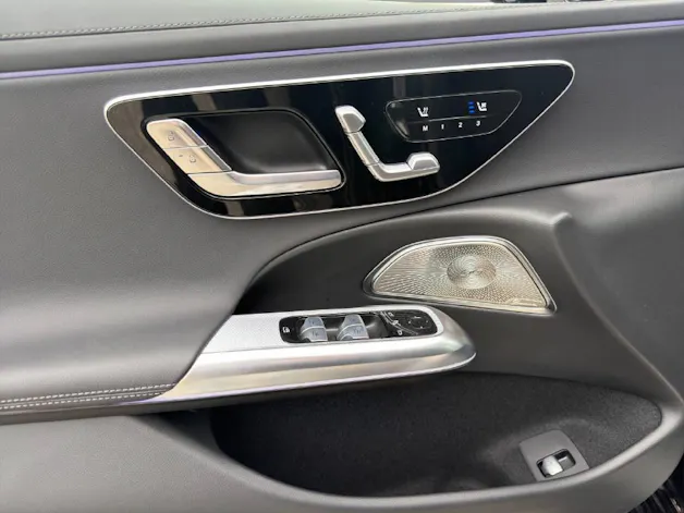 Mercedes-Benz E 220 d AMG Line 4matic