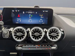 Mercedes-Benz GLA 220 d Swiss Star AMG Line 4matic
