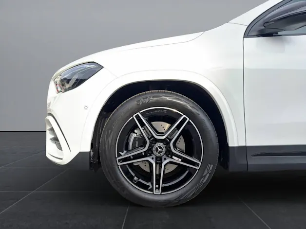 Mercedes-Benz GLA 220 d Swiss Star AMG Line 4matic