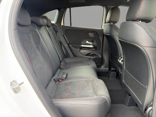 Mercedes-Benz GLA 220 d Swiss Star AMG Line 4matic