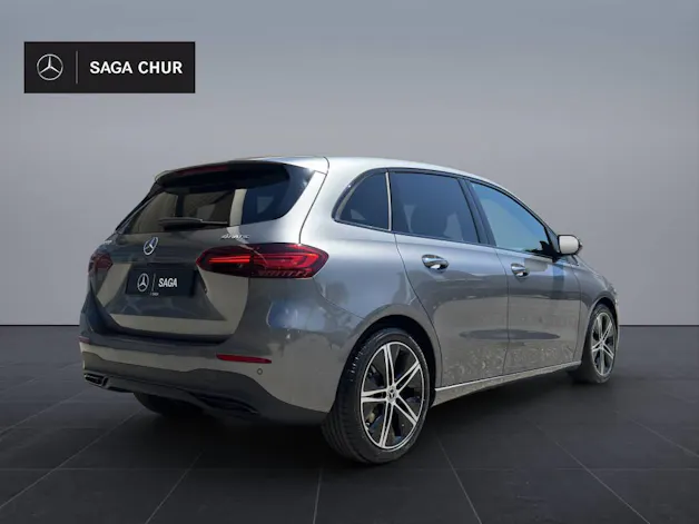 Mercedes-Benz B 220 Progressive 4matic