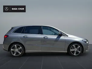 Mercedes-Benz B 220 Progressive 4matic