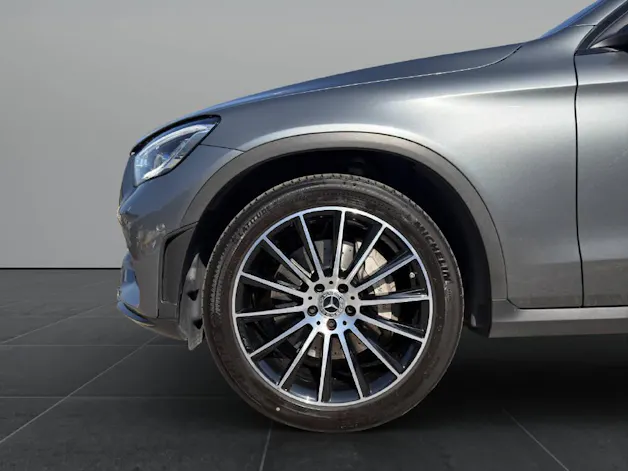 MERCEDES-BENZ GLC 200 Night Star AMG Line 4m Coupé