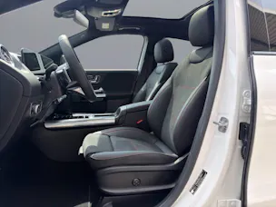 Mercedes-Benz GLA 250 Swiss Star AMG Line 4matic