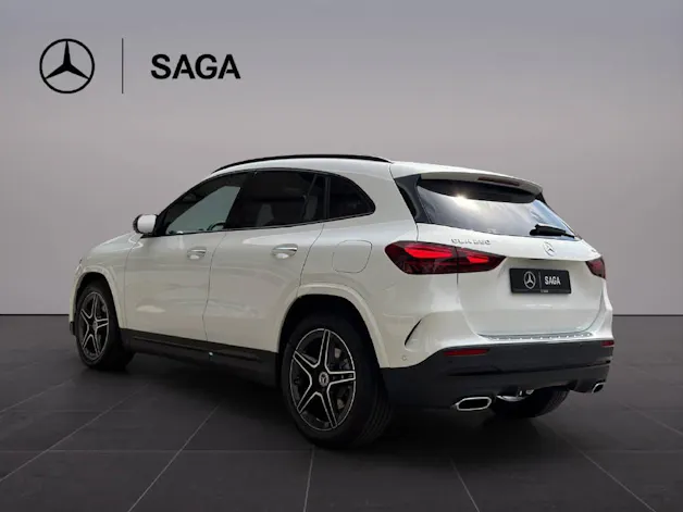 Mercedes-Benz GLA 250 Swiss Star AMG Line 4matic