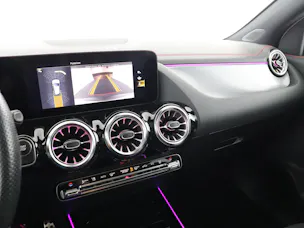 Mercedes-Benz EQA 300 AMG Line 4Matic