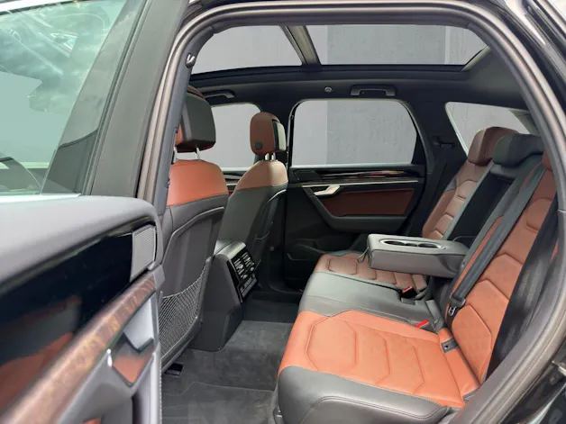 VW Touareg 3.0 TSI eHybrid Elegance Tiptronic