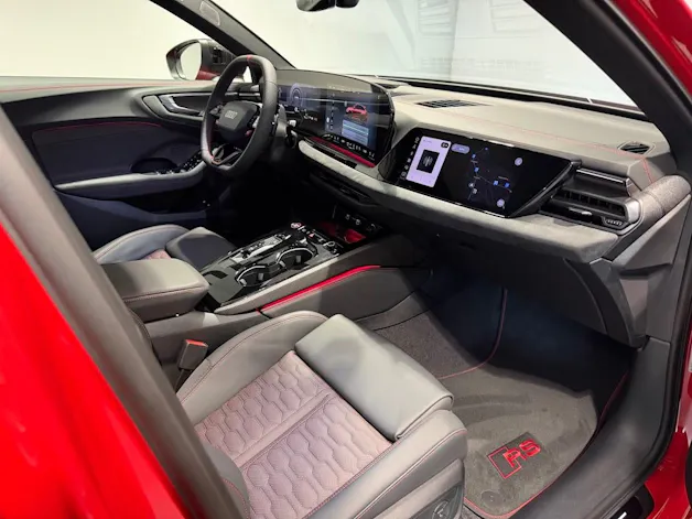 Audi RS 5 Avant TFSI 470 kW Tiptronic quattro