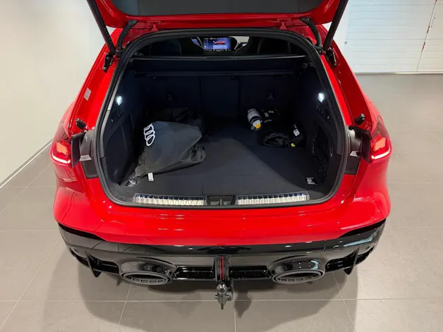 Audi RS 5 Avant TFSI 470 kW Tiptronic quattro