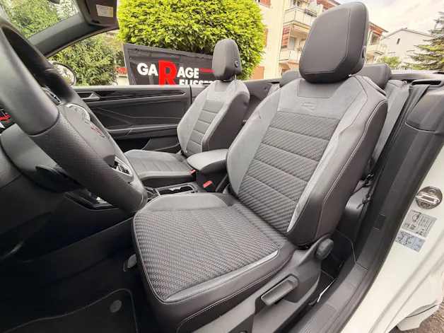 VW T-Roc CABRIOLET 1.5 TSI 150PS R-LINE *** ANHÄNGEKUPPLUNG ***