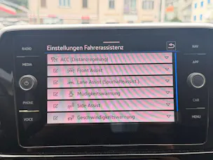 VW T-Roc CABRIOLET 1.5 TSI 150PS R-LINE *** ANHÄNGEKUPPLUNG ***